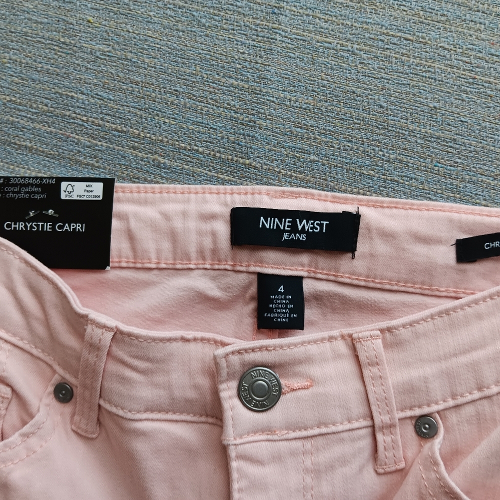 Nine West Women's Capri Jeans, NWT, Size 4 - Picture 4 of 9